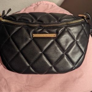 Cross body purse